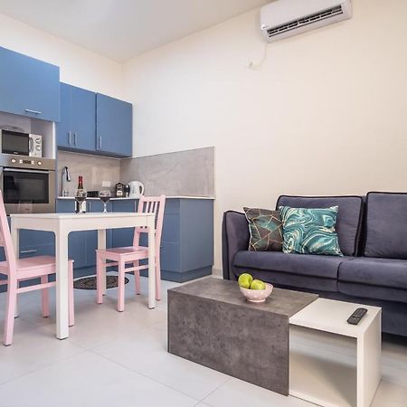 Port City Haifa - Luxury Apartments 50 Mtrs From The Beach Dış mekan fotoğraf
