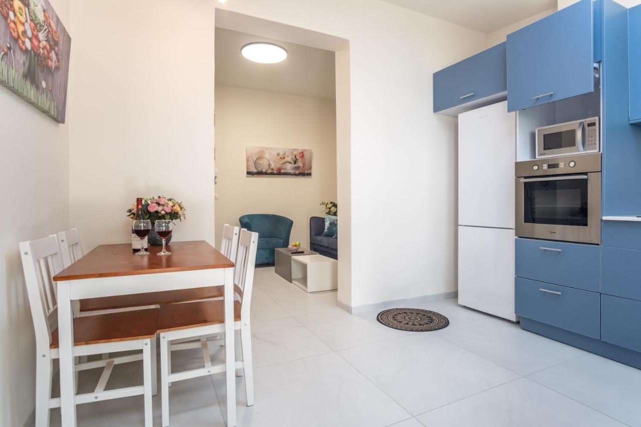 Port City Haifa - Luxury Apartments 50 Mtrs From The Beach Dış mekan fotoğraf